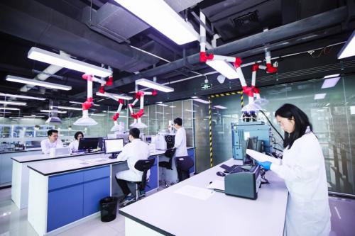 悅刻relx推出全新產(chǎn)品阿爾法自主研發(fā)萃釋技術(shù)升級(jí)用戶體驗(yàn)