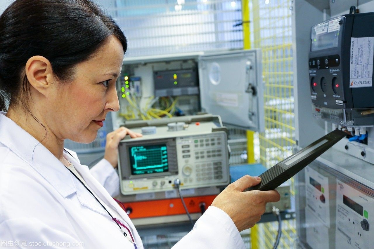 研究員電器柜性能計數器低壓微網絡測試和證書服務智能電網和智能電表認證的電力電子設備技術服務行業tecnalia研究與創新bizkaia巴斯克的國家西班牙